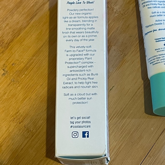 COOLA MINERAL FACE SUNSCREEN! 30 SPF MATTE FINISH! BNIB - Picture 6 of 10